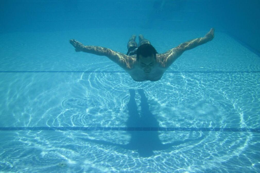 Swimming will help reduce discomfort and pain caused by prostatitis in men. 